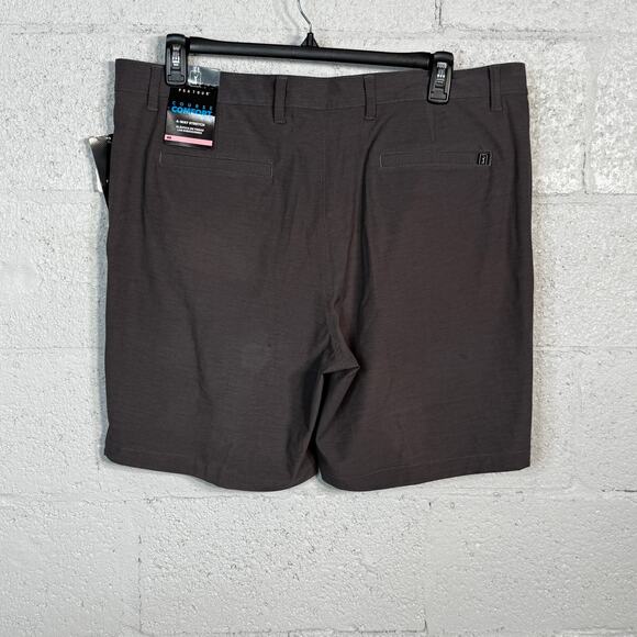PGA Tour Men's Flat-Front 4-Way Stretch 9" Shorts DK grey Heather, 40 $48 - Picture 4 of 8